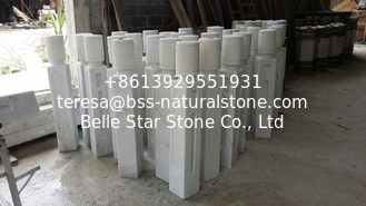 China Stone Bridges Guangxi White Marble Palisade China Carrara Marble Pillars Garden Boulders supplier