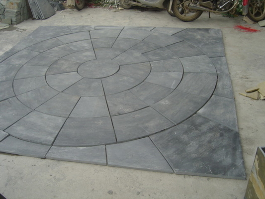 China Black Slate Medallion Designed Square Pattern Plaza Floor Slate Paving Stone supplier
