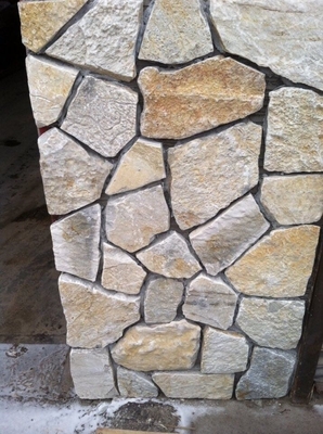 China Slate Random Flagstone,Irregular Flagstone,Crazy Stone,Flagstone Wall,Landscaping Stones supplier