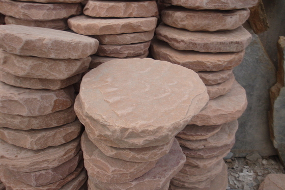 China Red Sandstone Garden Stepping Stone Tumbled Sandstone Paving Stone Exterior Landscaping Stone supplier
