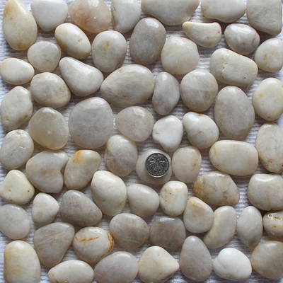 China White Pebble Mosaic,White Cobble Stone On Mesh,River Stone Mosaic Sheet,Meshed Pebbles supplier